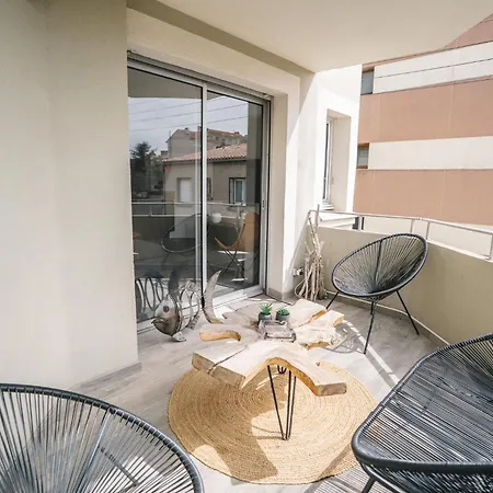 Magnifique T3-terrasse-parking-centre Ville-ad 카르카손